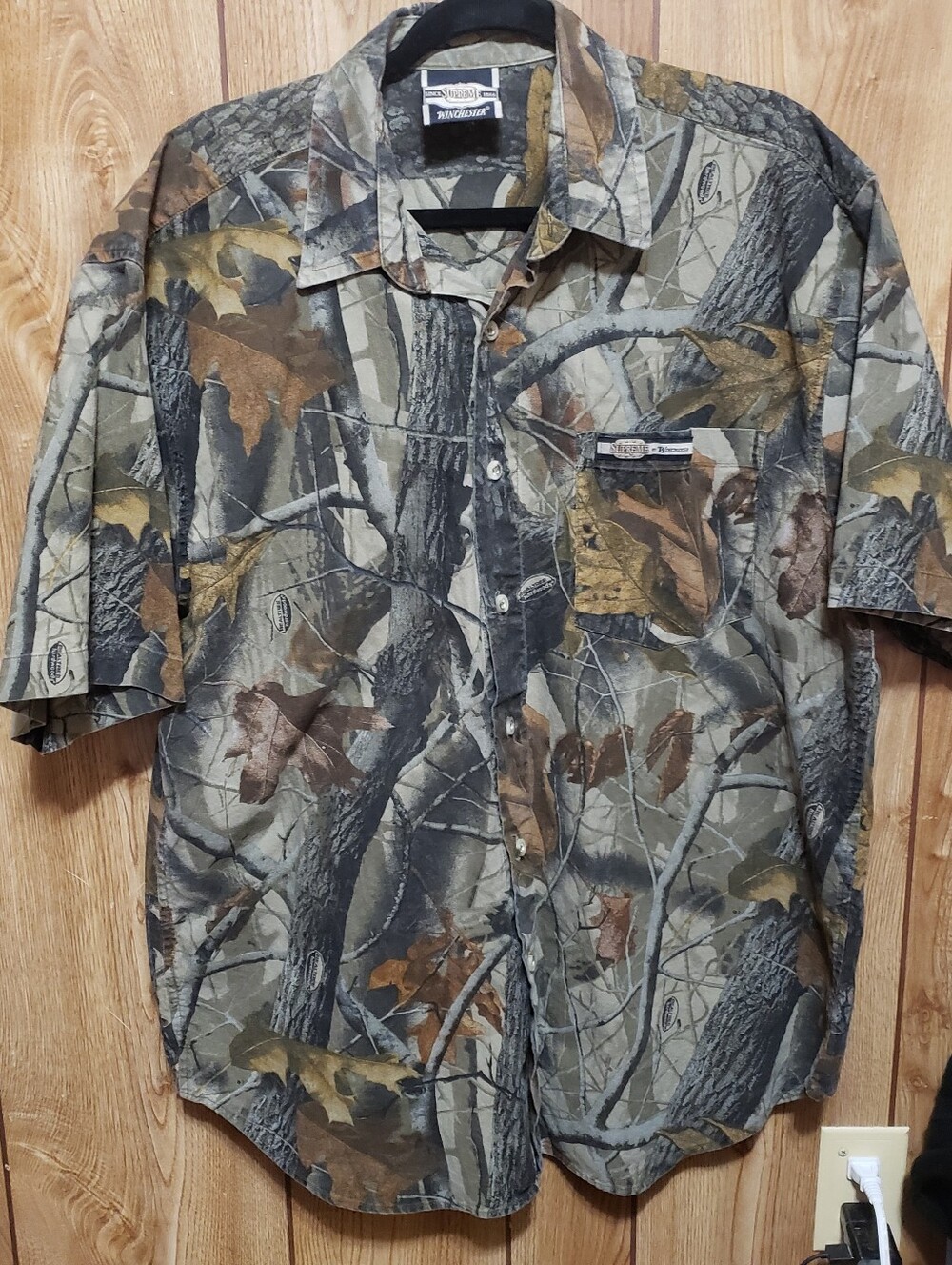 Vintage Supreme by Winchester Camo Lg  Shirt 100% Cotton Outdoors Hunt Fish